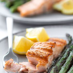 Diabetic-Friendly Easy Grilled Salmon