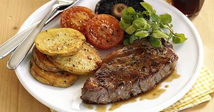 Diabetic-Friendly Quick steak grill