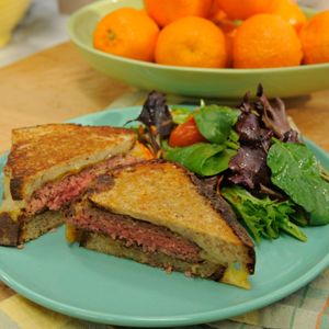 Diabetic-Friendly Empire Diner Patty Melt